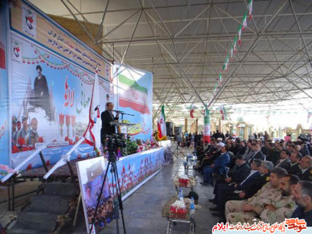 مراسم معنوی مهمانی لاله ها در گلزار شهدای صالح آباد ایلام 