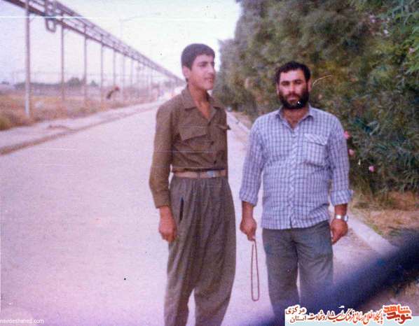 نفر سمت راست: مرحوم اکبر اسدی