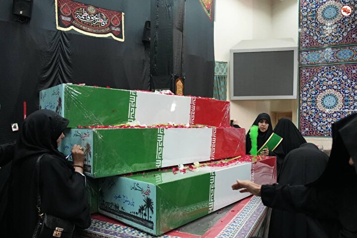 Iranians hold nationwide funeral ceremony for 200 unknown martyrs