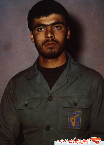 شهید منصور اسفنجی