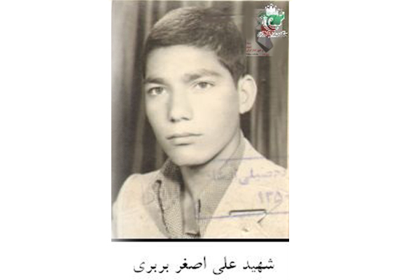 لبيّك نور لبيّك نور