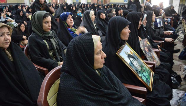 1000 مادر و همسر شهید در شهرری تجلیل شدند 1000 مادر و همسر شهید در شهرری تجلیل شدند