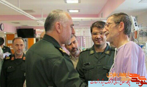 عیادت جمعی از فعالین فرهنگی و خانواده شهدا از هنرمند متعهد حوزه ایثار و شهادت + تصاویر عیادت جمعی از فعالین فرهنگی و خانواده شهدا از هنرمند متعهد حوزه ایثار و شهادت + تصاویر