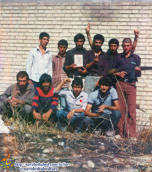 تنها آرزوی یک شهید / مرا در جوار شهید بهشتی به خاک بسپارید تنها آرزوی یک شهید / مرا در جوار شهید بهشتی به خاک بسپارید