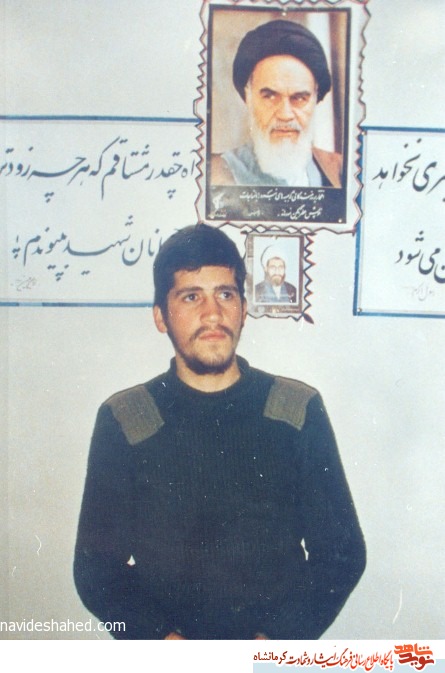 زندگینامه و آلبوم تصاویر شهید وفا منکرسی زندگینامه و آلبوم تصاویر شهید وفا منکرسی