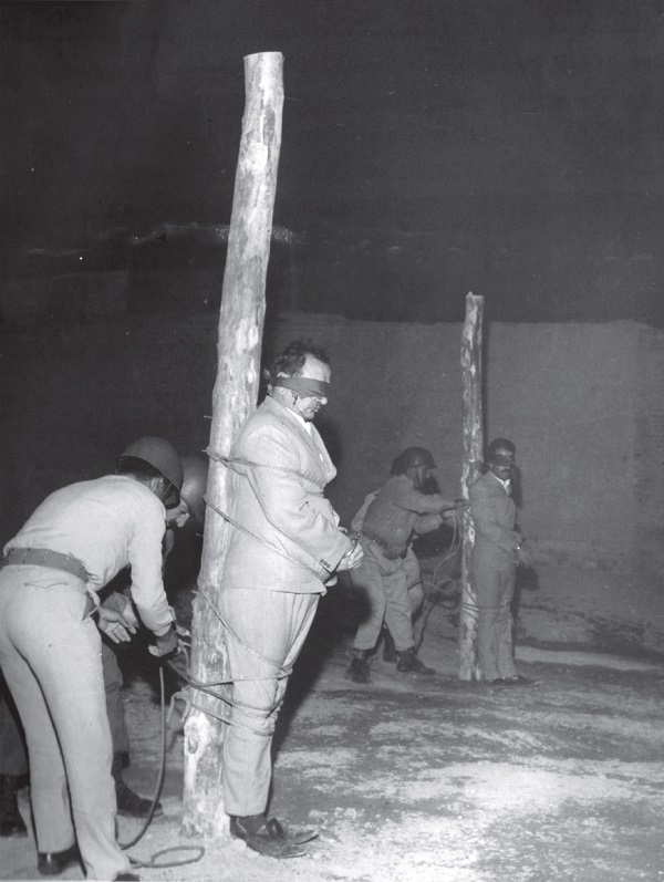 گذري بر زندگي و زمانه شهيد جاويد، طيب حاج رضايي/ قاسم تبريزي گذري بر زندگي و زمانه شهيد جاويد، طيب حاج رضايي/ قاسم تبريزي