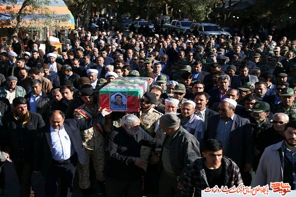 پیکر جانباز شهید قربان محمد پروانه در بجنورد تشییع شد