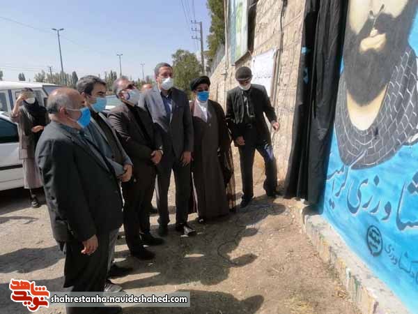 رونمایی از نقاشی دیواری تمثال شهدای جهادگر شهرستان فیروزکوه رونمایی از نقاشی دیواری تمثال شهدای جهادگر شهرستان فیروزکوه