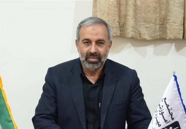 فرهنگ دفاع مقدس را در بین مسئولین رواج دهیم فرهنگ دفاع مقدس را در بین مسئولین رواج دهیم