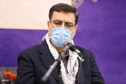 قبور شهدا میعادگاه عشق هستند