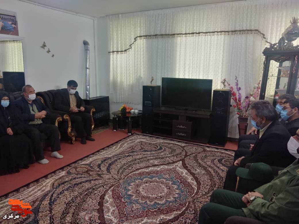 کارکنان بنیادشهید قدر خود را بدانید
