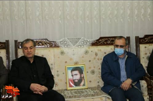 دولت و ملت مدیون شهدا و ایثارگران هستند