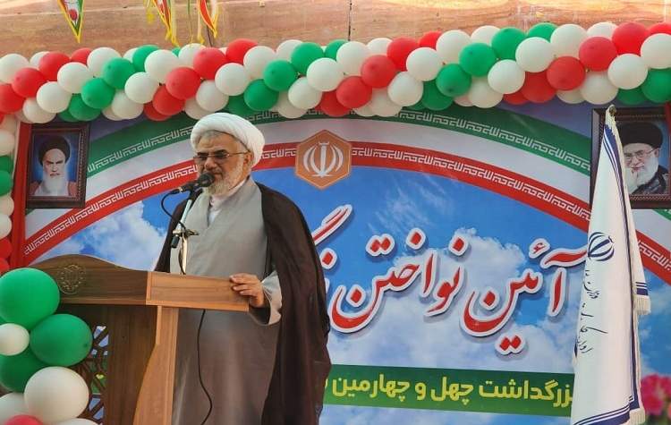 استحکام انقلاب اسلامی متکی به اسلام و مردم است استحکام انقلاب اسلامی متکی به اسلام و مردم است