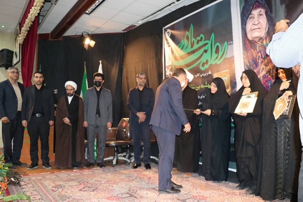 دسترسی به 30 هزارجلد کتاب با موضوع دفاع مقدس در کتابخانههای لرستان دسترسی به 30 هزارجلد کتاب با موضوع دفاع مقدس در کتابخانههای لرستان