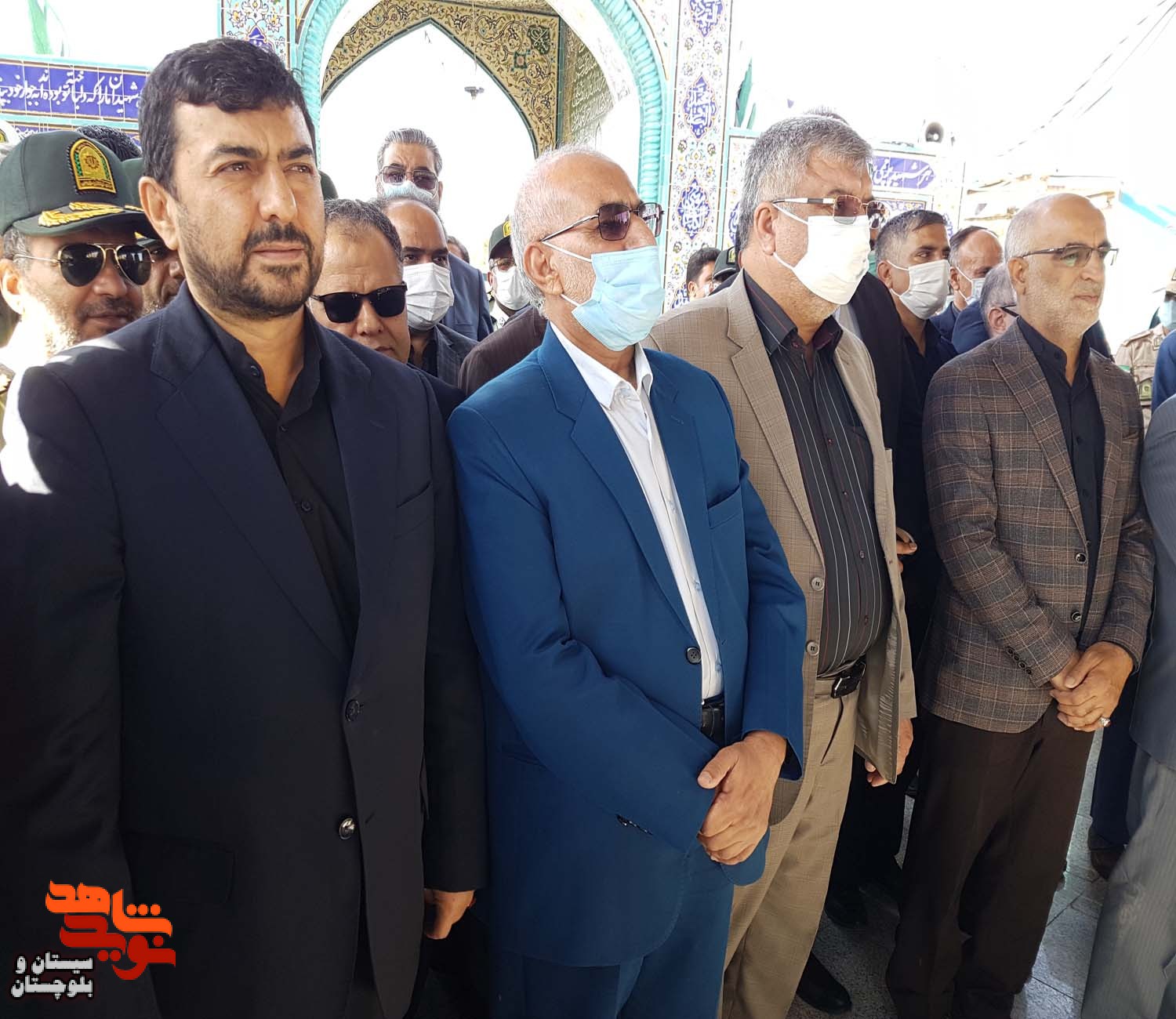 غبار روبی و عطر افشانی گلزار شهدای شهرستان زاهدان به مناسبت آغاز هفته دولت
