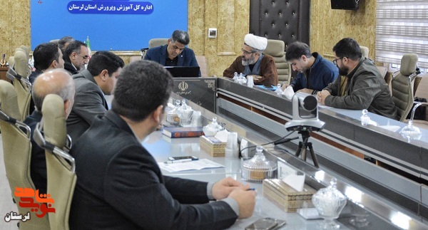 استفاده از ظرفیت پیام آوران ایثار برای ترویج فرهنگ ایثار و شهادت در مدارس