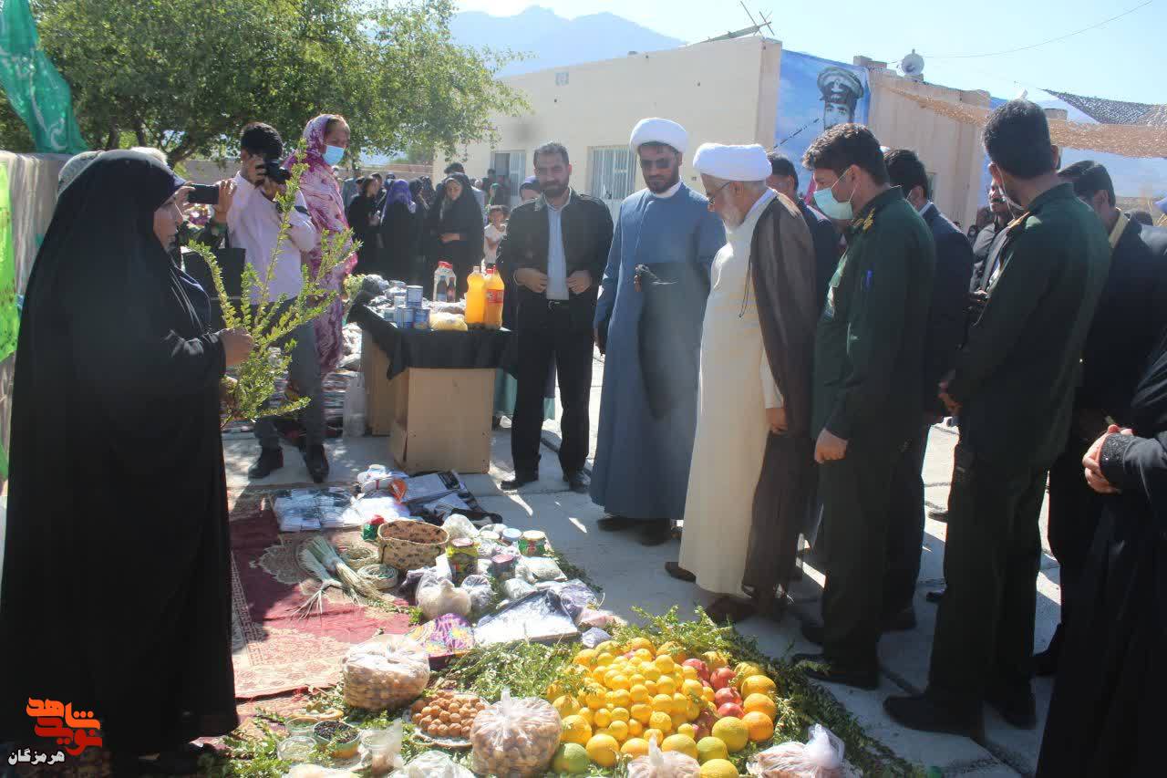 برگزاری دومین یادواره شهدای روستای میمند فارغان برگزاری دومین یادواره شهدای روستای میمند فارغان