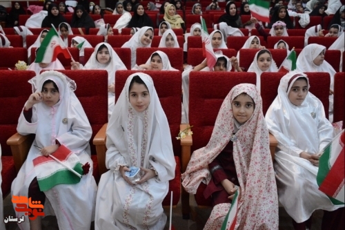 گزارش تصویری/جشن تکلیف دختران دبستان شاهد خرم آباد