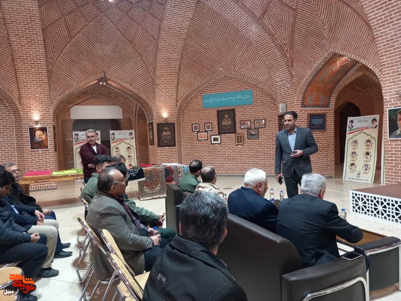 افتتاح نمایشگاه هنرهای دستی ایثارگران و جانبازان در اردبیل