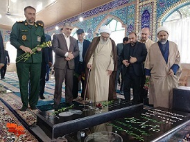 آیین غبار روبی و عطر افشانی مزار شهدای کفشگر کلا در شهرستان قائم شهر برگزار شد