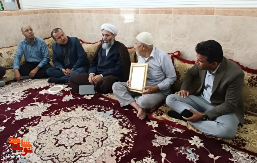 دیدار با خانواده شهدا و ایثارگران شهرستان قشم