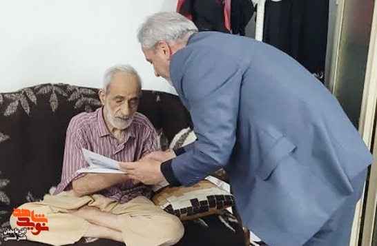 سلمانی با ۵ خانواده شهید و ایثارگر در تبریز ملاقات کرد
