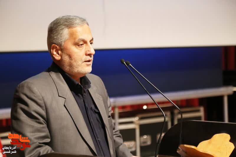 دانش آموزان شاهد و ایثارگر ادامه‌دهنگان راه پدران خود هستند