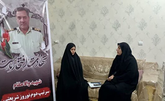 روایت زینبی همسر شهید «نوروز شریعتی» / جای خالی همسرم را با شعار مرگ بر استکبار پر می‌کنم