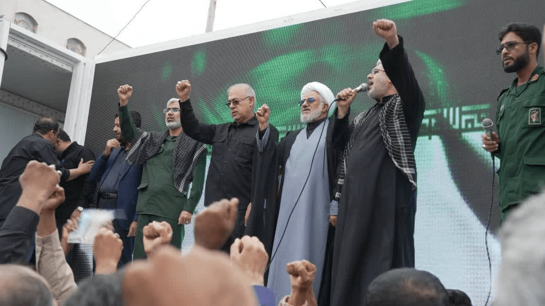 قدردانی استاندار هرمزگان از حضور پرشور مردم در آیین تشییع پیکر شهدای میناب