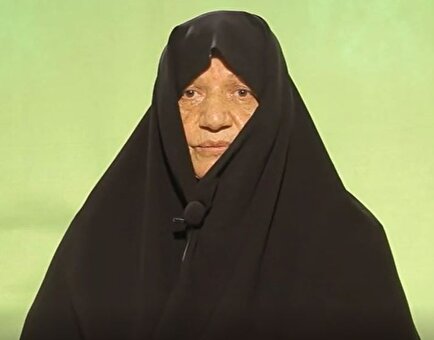 فیلم| دست‌بوسی امام؛ آرزویی که شهید پاسدار «حصاری» به آن رسید