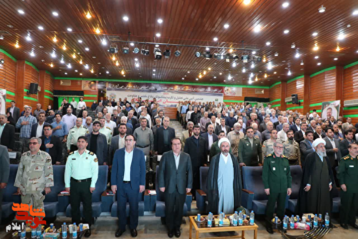 هفتمین آیین سراسری تجلیل از پیشکسوتان جهاد و مقاومت در ایلام برگزار شد/...
