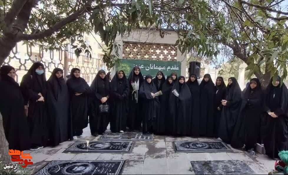 برگزاری جشن تولد شهید «غلامرضا حاجی محمدی» در اردبیل برگزاری جشن تولد شهید «غلامرضا حاجی محمدی» در اردبیل