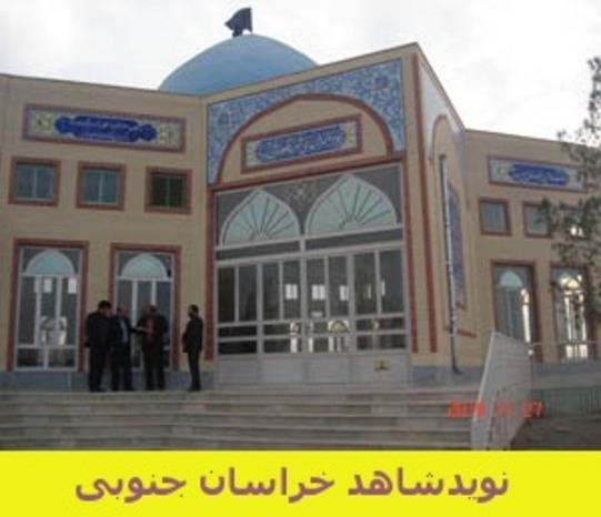 




بازدید از مزارشهدای بخش سه قلعه-شهرستان سرایان