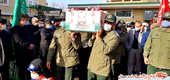 مراسم تشییع پیکر مطهر رزمنده دفاع مقدس، جانباز مدافع حرم و شهید جستجوگر محمود حاجیقاسمی -چهارم اسفند ۹۹ شهر بسطام