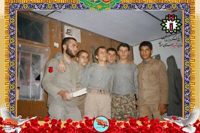 نفر اول از چپ شهید حسین نوچه‌ناسار