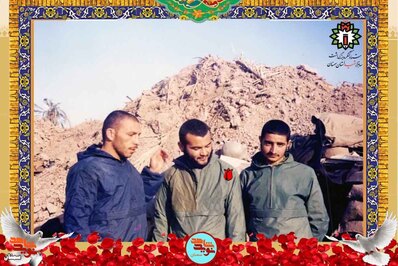 نفر وسط شهید حسین نوچه‌ناسار