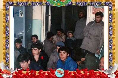 ردیف دوم نفر دوم از چپ شهید محمدباقر فخری