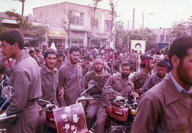 شهدای تصویر: شهید رحیم صالحی - شهید سید عباس سجادی - شهید مسلم حیدری 1360